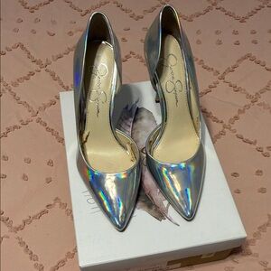 Jessica Simpson hologram Silver Heels 6 1/2